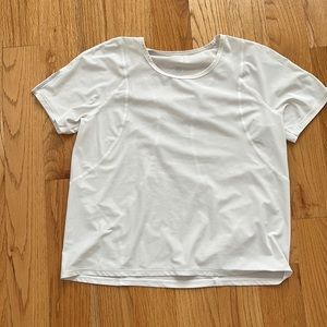 Lululemon size 4 white too